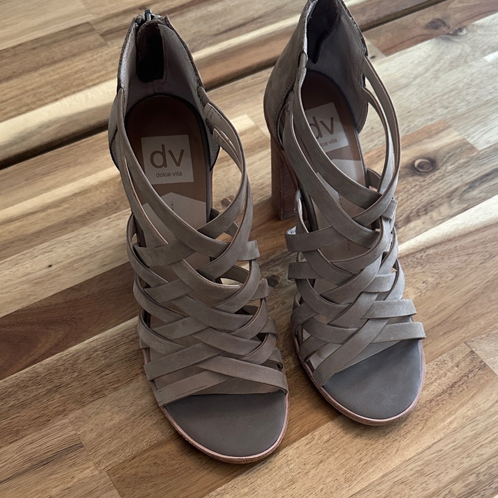 Dolce Vita Women's Taupe Strappy Heels